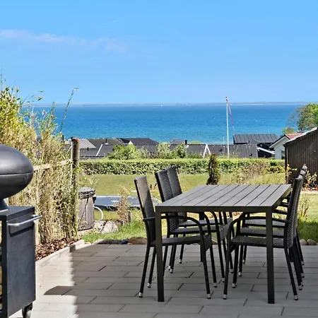 Σπίτι διακοπών 4 Bedroom Stunning In